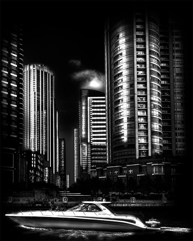Chicago,-Speed-Boat-and-Highrises